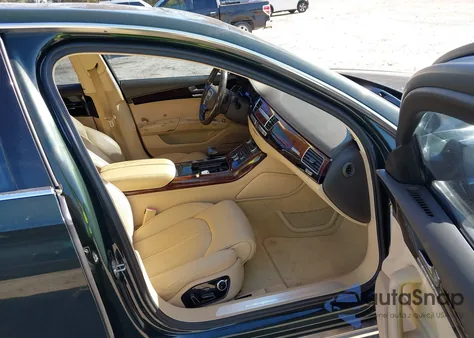 2012 Audi A8 L 4.2 из США, поврежденный, VIN WAURVAFD4CN011158